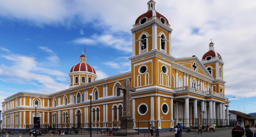 Nicaragua Granada: Die Kathedrale am Parque Central