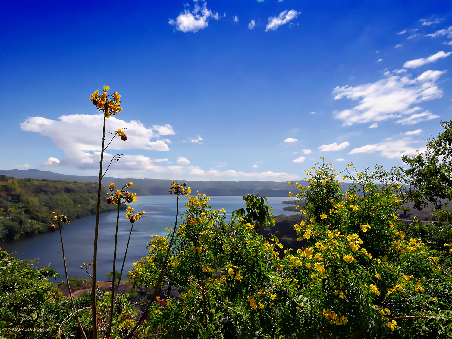 Nicaragua: MASAYA Catarina: Die Laguna de Apoyo