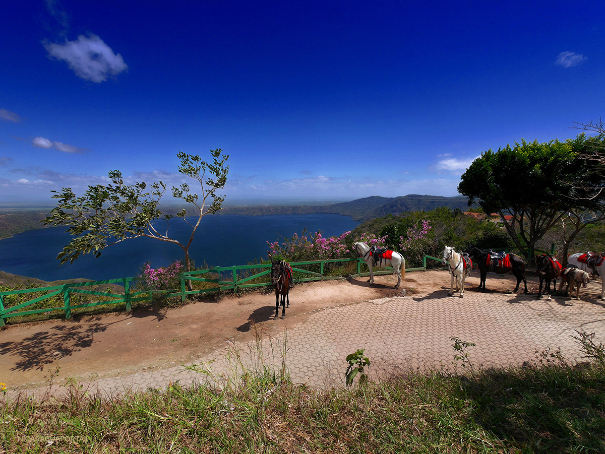 Nicaragua: MASAYA Catarina: Die Laguna de Apoyo