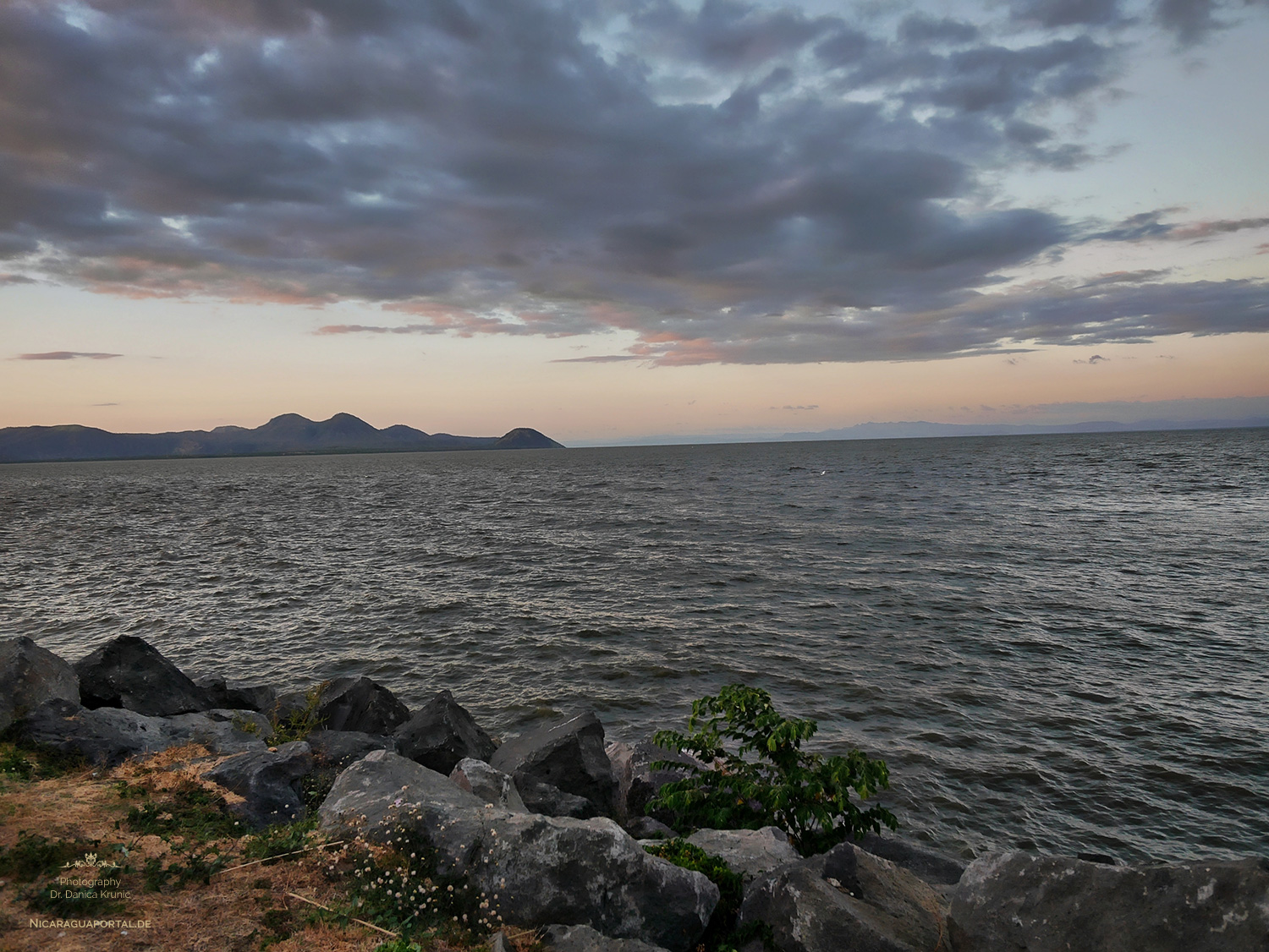 Nicaragua: MANAGUA: Seepromenade am Managuasee, Lago Xolotlan: El Malécon